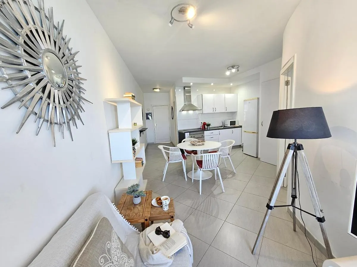 New Seafront Dreaming View Apartment, Los Cristianos Arona  Apartment Arona (Tenerife)